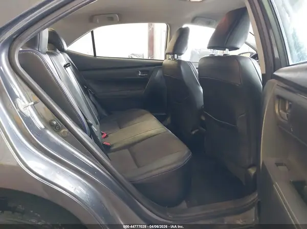 5YFBURHE6HP581359 2017 TOYOTA COROLLA - Image 8
