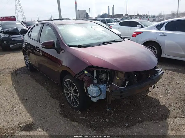 5YFBURHE6HP582592 2017 TOYOTA COROLLA - Image 1