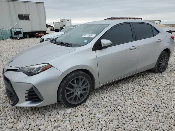 5YFBURHE6HP582883 2017 TOYOTA COROLLA - Image 1