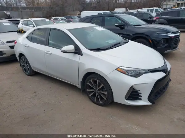 5YFBURHE6HP587467 2017 TOYOTA COROLLA - Image 1