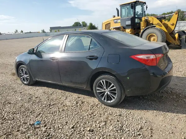 5YFBURHE6HP590966 2017 TOYOTA COROLLA - Image 2