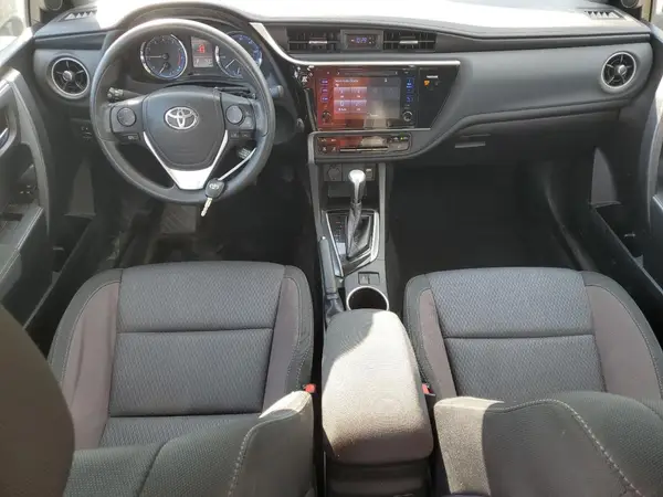 5YFBURHE6HP590966 2017 TOYOTA COROLLA - Image 8
