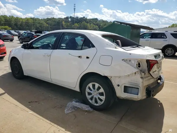 5YFBURHE6HP594547 2017 TOYOTA COROLLA - Image 2