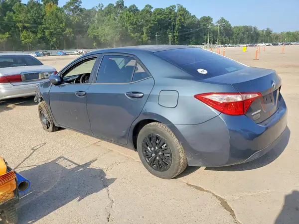 5YFBURHE6HP596928 2017 TOYOTA COROLLA - Image 2