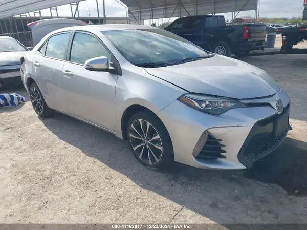 5YFBURHE6HP600685 2017 TOYOTA COROLLA - Image 1