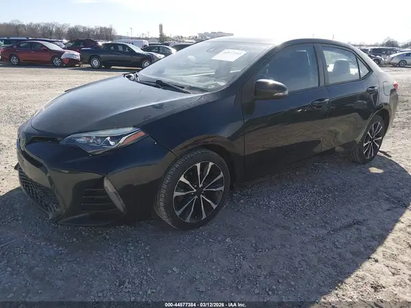 5YFBURHE6HP603568 2017 TOYOTA COROLLA - Image 2