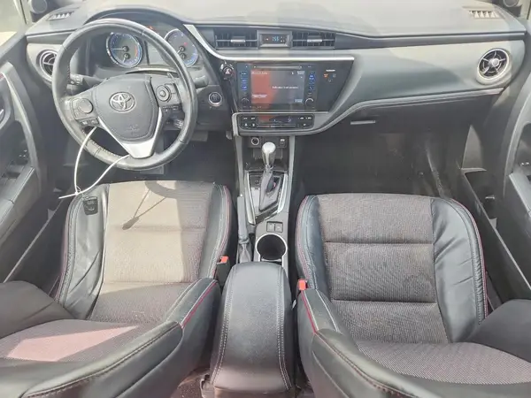 5YFBURHE6HP604882 2017 TOYOTA COROLLA - Image 8