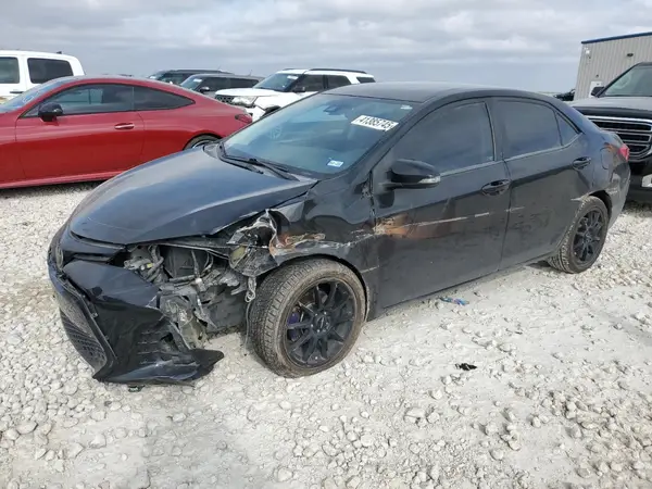 5YFBURHE6HP605384 2017 TOYOTA COROLLA - Image 1