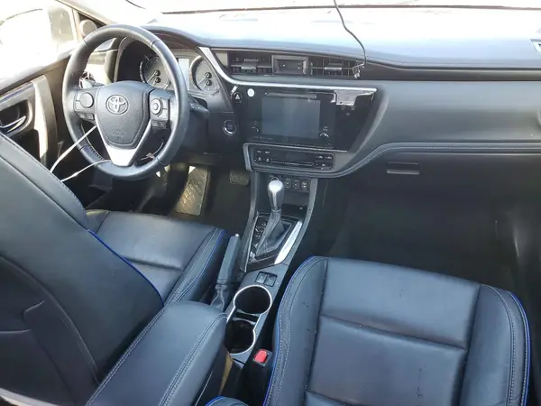 5YFBURHE6HP607152 2017 TOYOTA COROLLA - Image 8