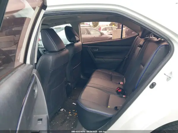 5YFBURHE6HP610763 2017 TOYOTA COROLLA - Image 8