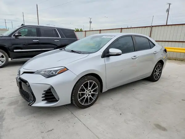 5YFBURHE6HP614490 2017 TOYOTA COROLLA - Image 1