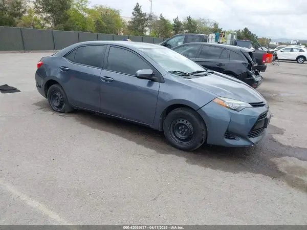 5YFBURHE6HP614649 2017 TOYOTA COROLLA - Image 1