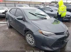 5YFBURHE6HP616014 2017 TOYOTA COROLLA
