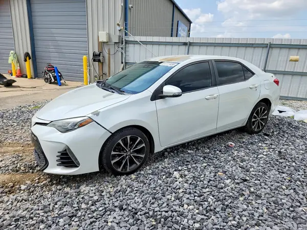5YFBURHE6HP616692 2017 TOYOTA COROLLA - Image 1
