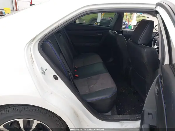 5YFBURHE6HP617695 2017 TOYOTA COROLLA - Image 8