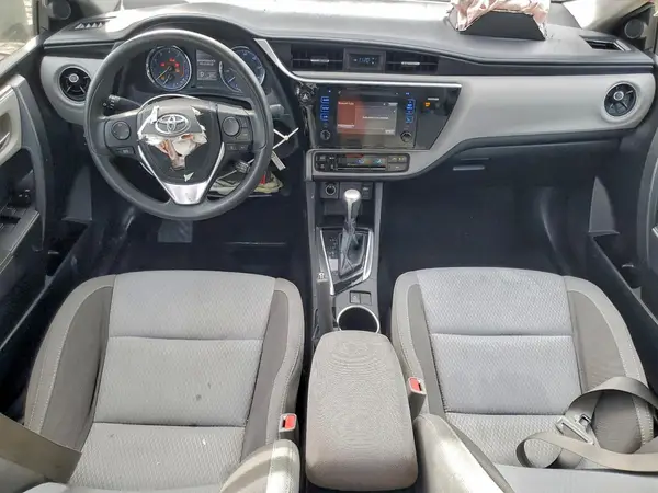 5YFBURHE6HP617891 2017 TOYOTA COROLLA - Image 8