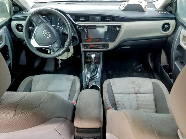 5YFBURHE6HP618703 2017 TOYOTA COROLLA - Image 8