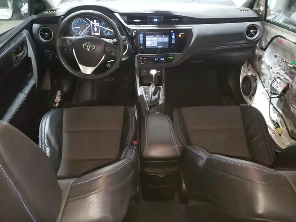 5YFBURHE6HP619026 2017 TOYOTA COROLLA - Image 8