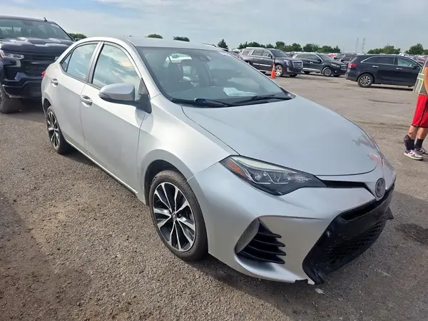 5YFBURHE6HP622122 2017 TOYOTA COROLLA - Image 1