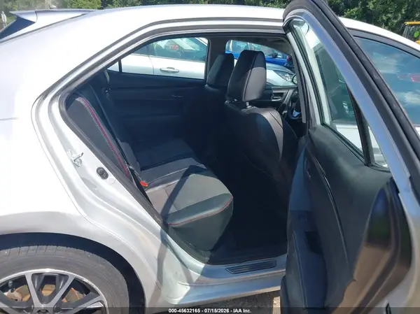 5YFBURHE6HP625814 2017 TOYOTA COROLLA - Image 8