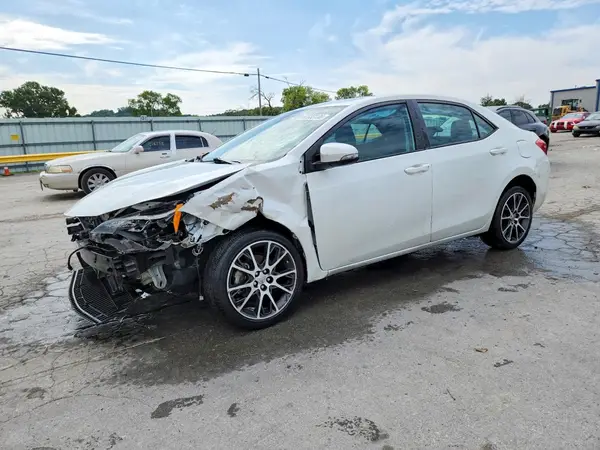 5YFBURHE6HP626011 2017 TOYOTA COROLLA - Image 1