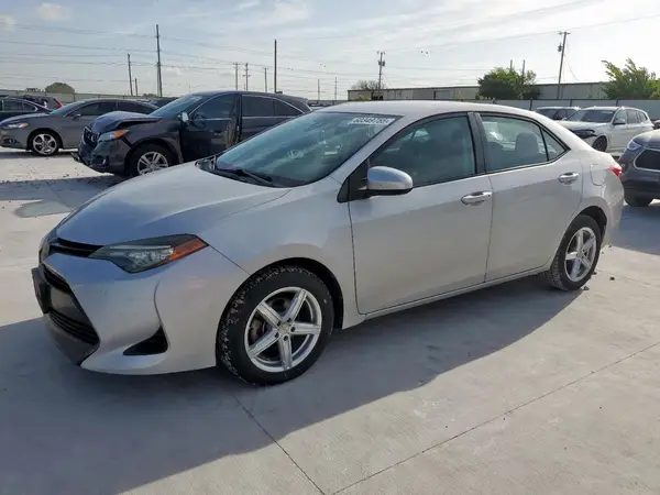 5YFBURHE6HP626817 2017 TOYOTA COROLLA - Image 1