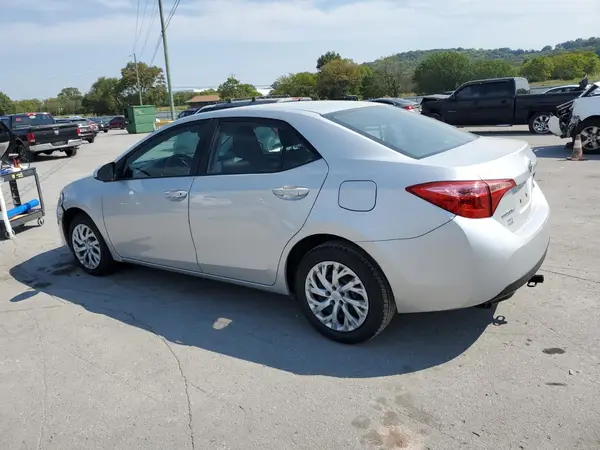 5YFBURHE6HP627269 2017 TOYOTA COROLLA - Image 2