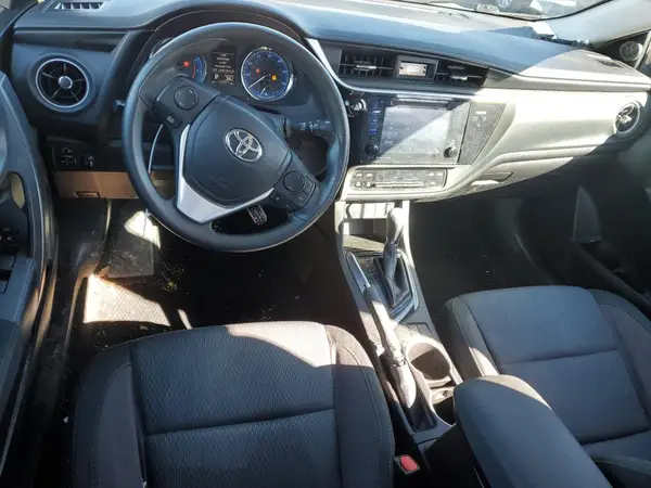 5YFBURHE6HP628261 2017 TOYOTA COROLLA - Image 8
