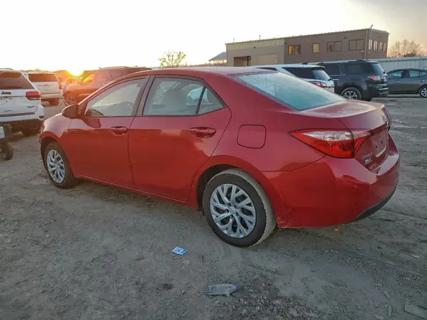 5YFBURHE6HP629023 2017 TOYOTA COROLLA - Image 2