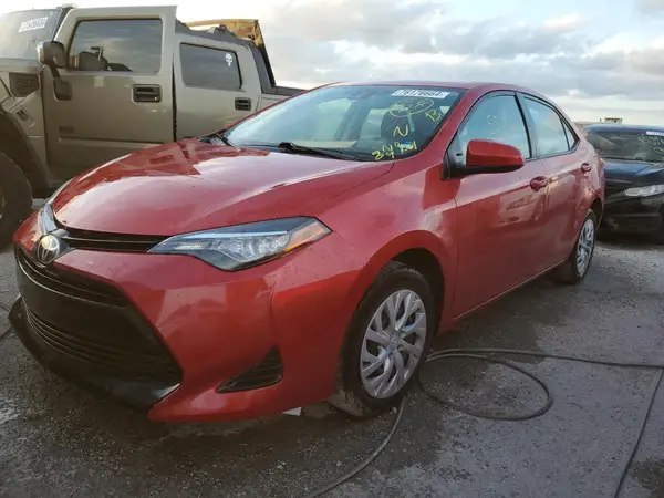 5YFBURHE6HP633864 2017 TOYOTA COROLLA - Image 1