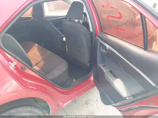 5YFBURHE6HP633959 2017 TOYOTA COROLLA - Image 8