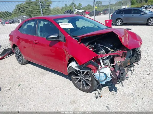 5YFBURHE6HP635226 2017 TOYOTA COROLLA - Image 1