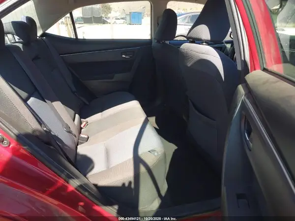 5YFBURHE6HP636361 2017 TOYOTA COROLLA - Image 8