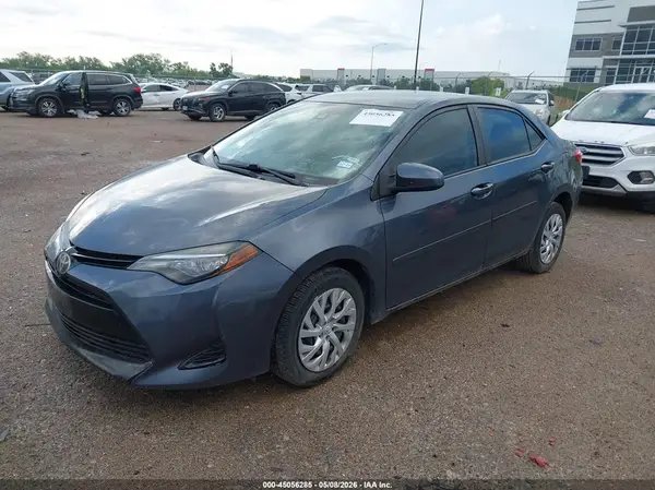 5YFBURHE6HP638515 2017 TOYOTA COROLLA - Image 2