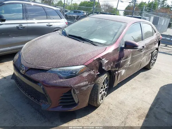5YFBURHE6HP639244 2017 TOYOTA COROLLA - Image 2