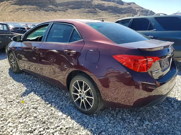 5YFBURHE6HP641981 2017 TOYOTA COROLLA - Image 2
