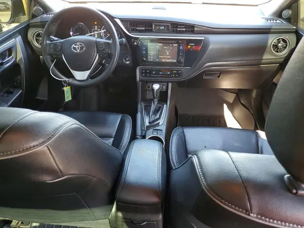 5YFBURHE6HP644850 2017 TOYOTA COROLLA - Image 8