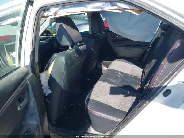 5YFBURHE6HP645173 2017 TOYOTA COROLLA - Image 8