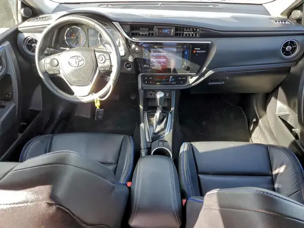 5YFBURHE6HP646064 2017 TOYOTA COROLLA - Image 8