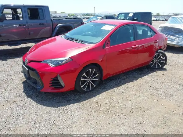 5YFBURHE6HP647103 2017 TOYOTA COROLLA - Image 2
