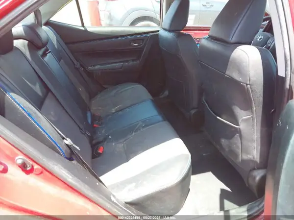 5YFBURHE6HP647103 2017 TOYOTA COROLLA - Image 8
