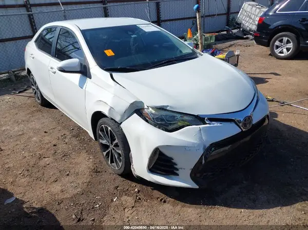 5YFBURHE6HP650003 2017 TOYOTA COROLLA - Image 1