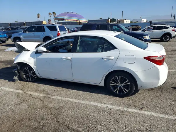 5YFBURHE6HP652270 2017 TOYOTA COROLLA - Image 2