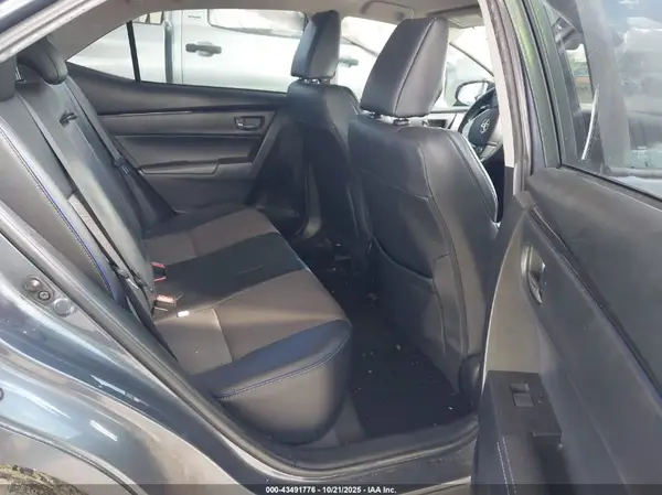 5YFBURHE6HP653807 2017 TOYOTA COROLLA - Image 8