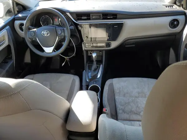 5YFBURHE6HP654102 2017 TOYOTA COROLLA - Image 8