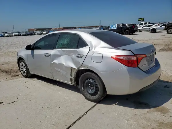 5YFBURHE6HP655069 2017 TOYOTA COROLLA - Image 2