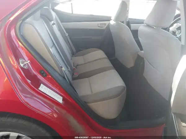 5YFBURHE6HP655136 2017 TOYOTA COROLLA - Image 8