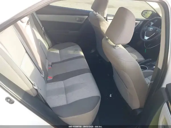 5YFBURHE6HP655279 2017 TOYOTA COROLLA - Image 8