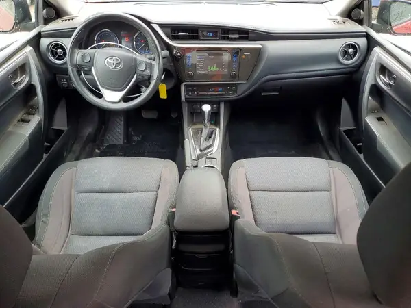 5YFBURHE6HP656576 2017 TOYOTA COROLLA - Image 8