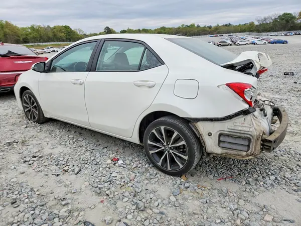 5YFBURHE6HP656903 2017 TOYOTA COROLLA - Image 2